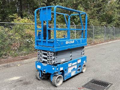 2019 Genie GS-1930 19' Electric Scissor Lift Man Aerial Platform bidadoo