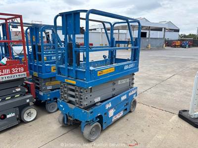 2018 Genie GS-1930 19’ Electric Scissor Lift Man Aerial Platform -Parts/Repair