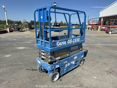 2018 Genie GS-1930 19’ Electric Scissor Lift Man Aerial Platform Manlift bidadoo