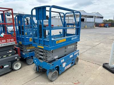2018 Genie GS-1930 19’ Electric Scissor Lift Man Aerial Platform -Parts/Repair
