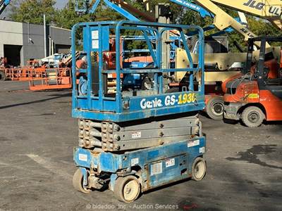 2015 Genie GS-1930 19' Electric Scissor Lift Man Aerial Platform Manlift bidadoo