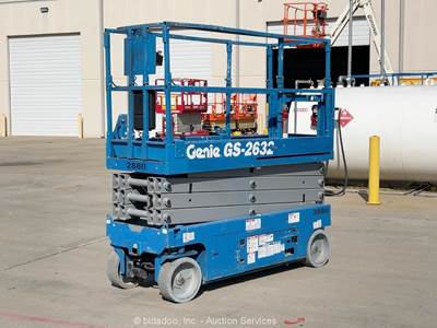 2017 Genie GS-2632 26' Electric Scissor Lift Man Aerial Platform Manlift bidadoo
