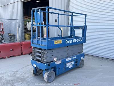 2018 Genie GS-2632 26' Electric Scissor Lift Man Aerial Platform Manlift bidadoo