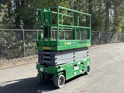 2021 Genie GS-2632 26' Electric Scissor Lift Man Narrow Aerial Platform bidadoo