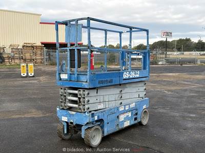 2016 Genie GS-2632 26' Electric Scissor Lift Man Aerial Platform Manlift bidadoo