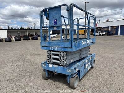 2013 Genie GS-2646 26' Electric Scissor Lift Mobile Aerial Work Platform bidadoo