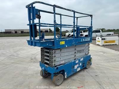 2016 Genie GS-3232 32' Electric Scissor Lift Man Aerial Platform Manlift bidadoo
