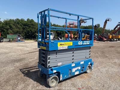 2018 Genie GS-3232 32' Electric Scissor Lift Man Aerial Platform 24V bidadoo