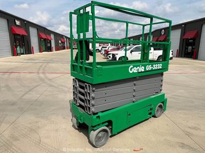 Genie GS-3232 32’ Electric Scissor Lift Mobile Aerial Work Man Platform bidadoo
