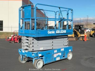2014 Genie GS-3246 32' Electric Scissor Lift Man Aerial Platform Manlift bidadoo