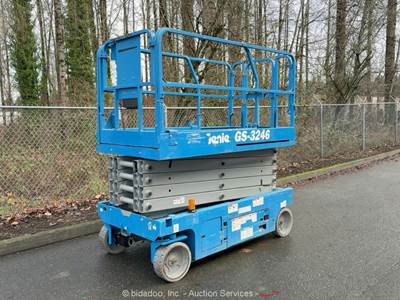 2017 Genie GS-3246 32' Electric Scissor Lift Man Aerial Platform Manlift bidadoo
