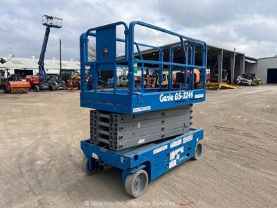 2017 Genie GS-3246 32’ Electric Scissor Lift Mobile Aerial Work Platform bidadoo