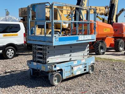2014 Genie GS-3246 32' Electric Scissor Lift Man Aerial Platform -Parts/Repair