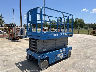 2017 Genie GS-3246 32' Electric Scissor Lift Man Aerial Platform 24V DC bidadoo