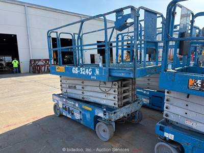 2016 Genie GS-3246 32’ Electric Scissor Lift Man Aerial Platform -Parts/Repair