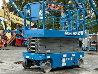 2016 Genie GS-3246 32' Electric Scissor Lift Man Aerial Platform 24V bidadoo