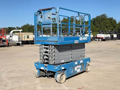 2018 Genie GS-4047 40' Electric Scissor Lift Man Aerial Platform bidadoo