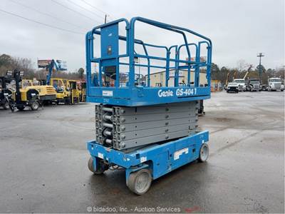 2017 Genie GS-4047 40' Electric Scissor Lift Man Aerial Platform Manlift bidadoo