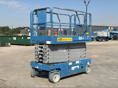 2017 Genie GS-4047 40' Electric Scissor Lift Man Aerial Platform Manlift bidadoo
