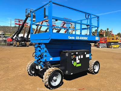 2022 Genie GS-4069 DC 40' Rough Terrain Electric Scissor Lift Man Aerial bidadoo