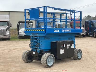 2017 Genie GS-4069DC 40' Electric Scissor Lift Aerial Platform Manlift bidadoo
