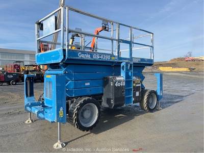 2018 Genie GS-4390 43' 4WD Diesel Rough Terrain Scissor Lift Man Aerial bidadoo