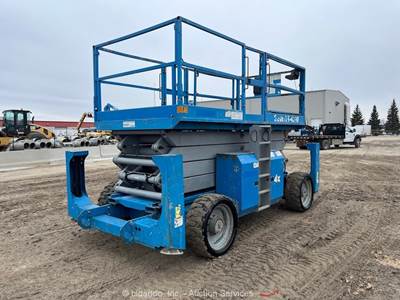 2011 Genie GS-4390 43' 4WD D/F Rough Terrain Scissor Lift Man bidadoo -Repair