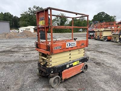 2017 JLG 1932R 19' Electric Scissor Lift Mobile Aerial Work Platform bidadoo