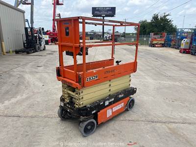 2018 JLG 1932R 19' Electric Scissor Lift Man Aerial Platform Manlift bidadoo