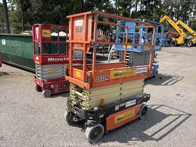 2018 JLG 1932R 19' Electric Scissor Lift Mobile Aerial Work Platform bidadoo