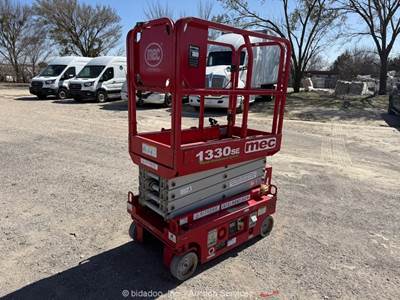 2020 MEC 1330 SE 13’ Electric Scissor Lift Man Aerial Platform bidadoo