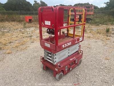 2019 MEC 1330 SE 13' Electric Scissor Lift Man Aerial Platform Manlift bidadoo
