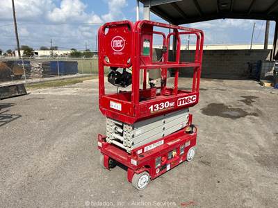 2020 MEC 1330SE 13' Electric Scissor Lift Man Aerial Platform Manlift bidadoo