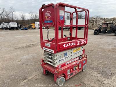 2018 MEC 1330SE 13' Electric Scissor Lift Man Aerial Platform Manlift bidadoo