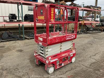 2020 MEC 1330SE 13' Electric Scissor Lift Man Aerial Platform Manlift bidadoo