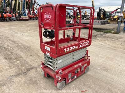 2020 MEC 1330SE 13' Electric Scissor Lift Man Aerial Work Platform bidadoo