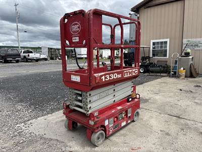 2018 MEC 1330SE 13' Electric Scissor Lift Mobile Aerial Work Platform bidadoo