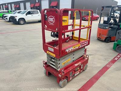 2019 MEC 1330SE 13' Electric Scissor Lift Man Aerial Platform Man -Parts/Repair