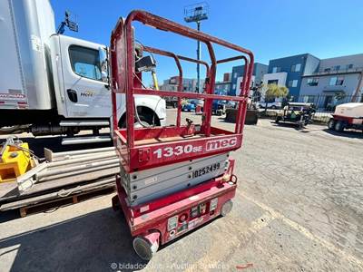 2019 MEC 1330SE 13' Electric Scissor Lift Man Aerial Platform -Parts/Repair