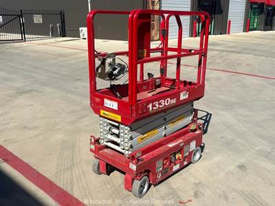2019 MEC 1330SE 13' Electric Scissor Lift Manlift Aerial Platform -Parts/Repair