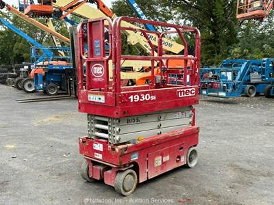 2017 MEC 1930SE 19’ Electric Scissor Lift Man Aerial Platform Manlift bidadoo
