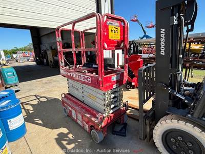 2018 MEC MICRO 19 19’ Electric Scissor Lift Man Aerial Platform -Parts/Repair