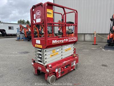 2020 MEC Micro 19 19' Electric Scissor Lift Man Aerial Platform Manlift bidadoo