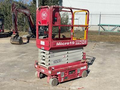 2018 MEC Micro19 19' Electric Scissor Lift Man Aerial Platform Manlift bidadoo