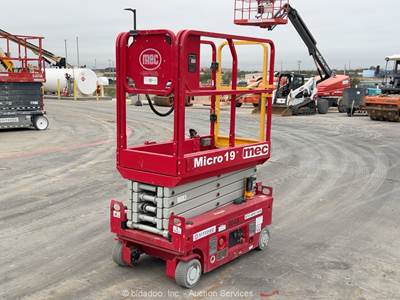 2021 MEC MICRO19 19' Electric Scissor Lift Man Aerial Platform Manlift bidadoo