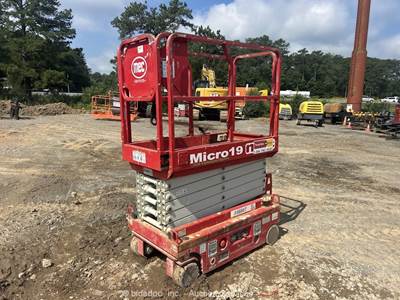 2019 MEC Micro19 19' Electric Scissor Lift Man Aerial Man Work Platform bidadoo