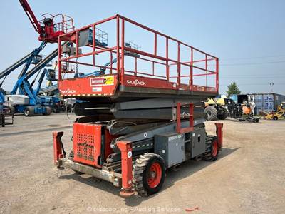 2014 Skyjack SJ 9250 50' 4WD Dual Fuel Rough Terrain Scissor Lift Man bidadoo