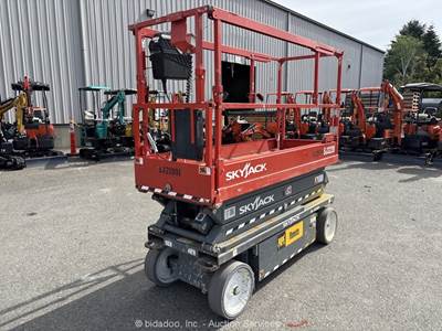 2022 Skyjack SJ3220 Electric Scissor Lift Powered Platform Extension bidadoo