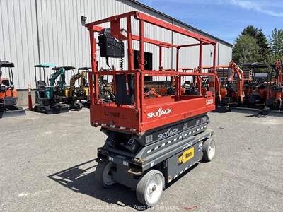 2022 Skyjack SJ3220 Electric Scissor Man Lift Electric Platform bidadoo