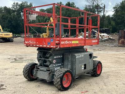 2017 Skyjack SJ6832 RT 32' 4WD D/F Rough Terrain Scissor Lift Man Aerial bidadoo